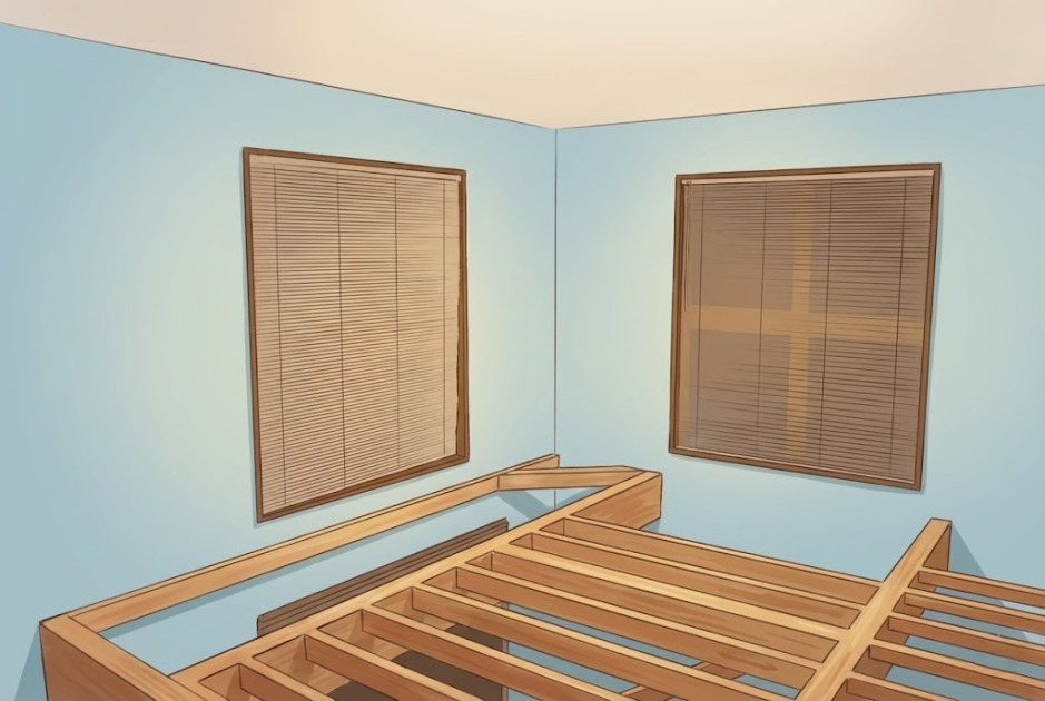 淡い水色の壁、ブラインド付きの窓、木製の床枠組みがある部屋のイラスト。吹抜け部分を増築して部屋にしようとしている