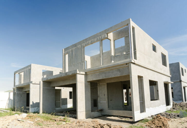 鉄筋コンクリート造の建物は地震に強い？耐震補強の方法なども解説