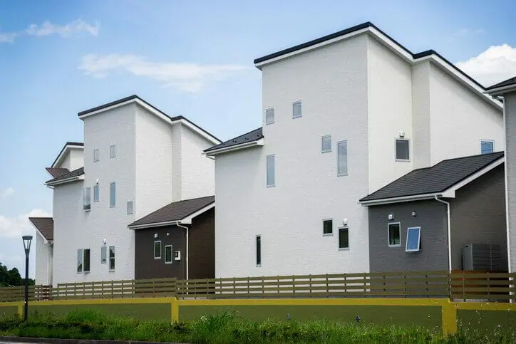 人気の珪藻土で壁リフォーム 施工費用 方法 Diyのコツとは ハピすむ