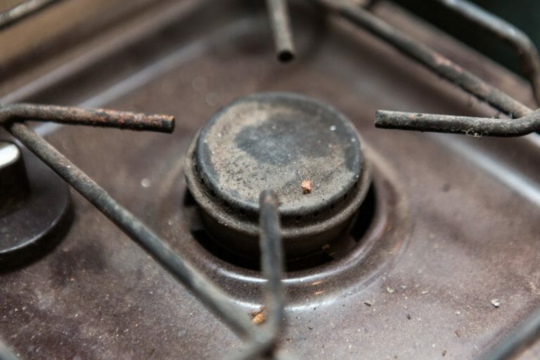 ビルトインコンロをやめたい！？そのデメリットや撤去時の注意点を解説！