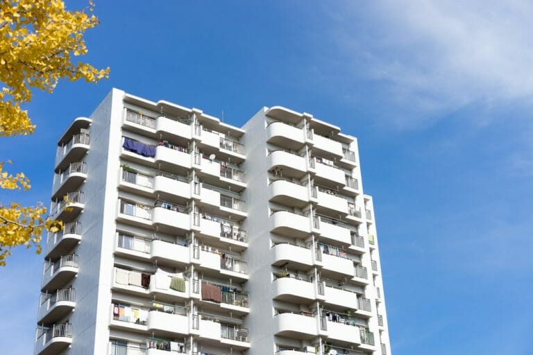 マンション売却の仲介業者の選び方と仲介手数料について解説!