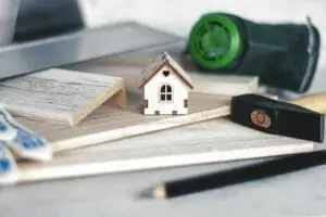 建て替えで増える税金とは 安くする方法はある ハピすむ