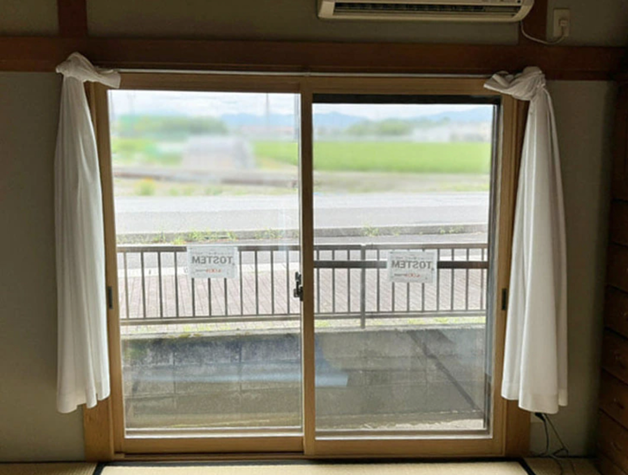 内窓を設置した窓
