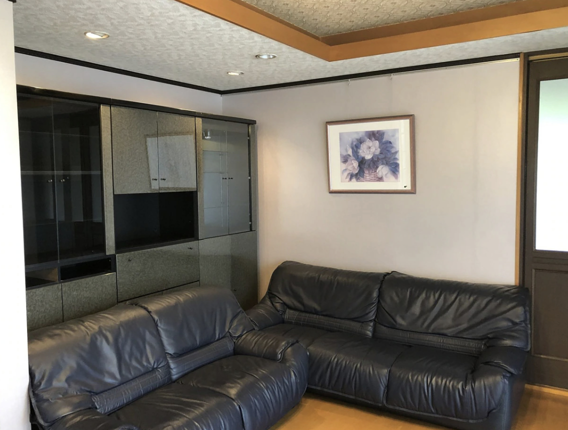 壁紙を張り替えた部屋