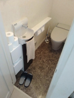 水漏れが発生したトイレ