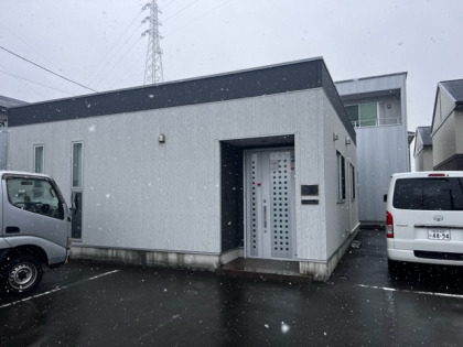 E-LIFE合同会社のロゴ
