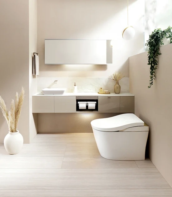 TOTOのハイドロセラ・トイレフロアJを採用したトイレ空間